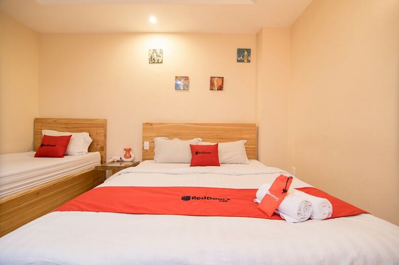 Hostal Reddoorz @ Bui Vien Walking Street - Hostel
