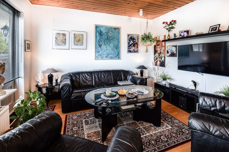 Apartamentos House B49