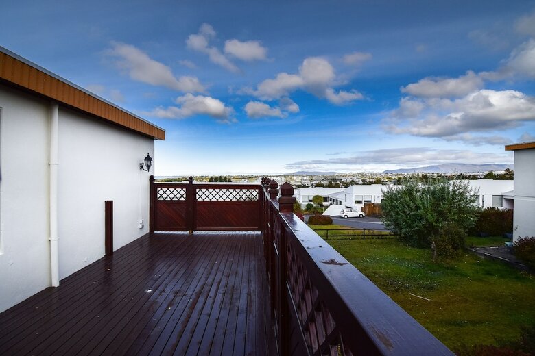 Apartamentos House B49