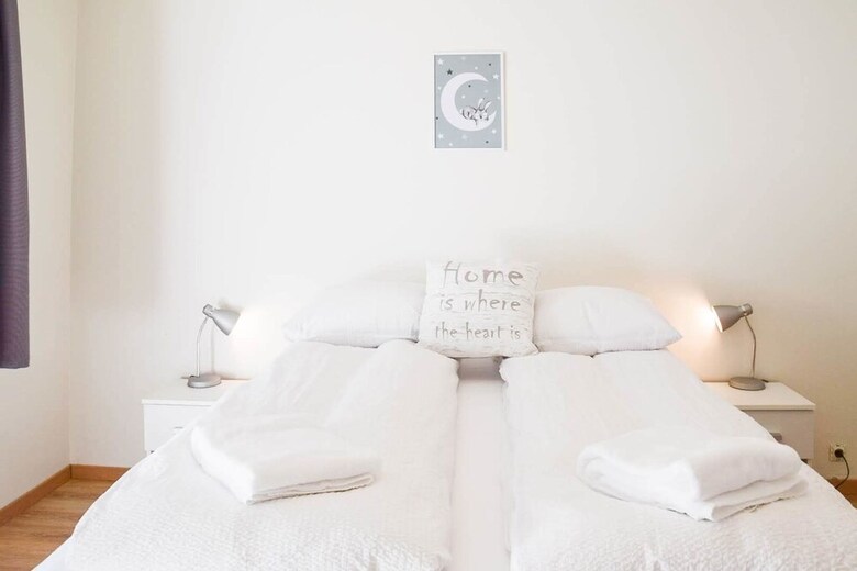Apartment S33