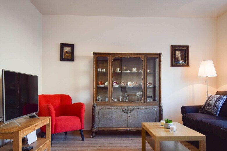 Apartment S33