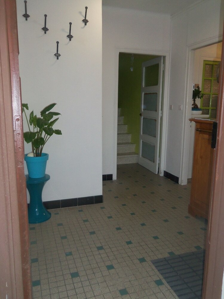 Hostal Do Mi Si La Do R�