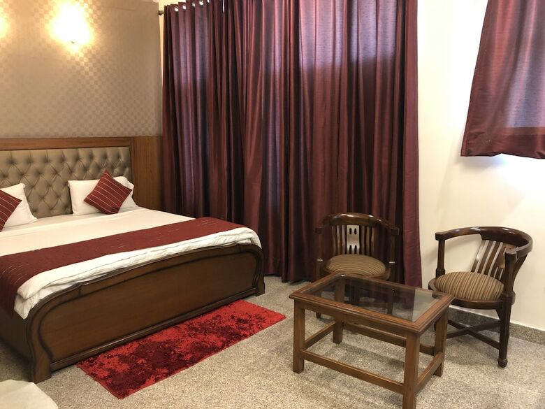 Hotel Excel Inn