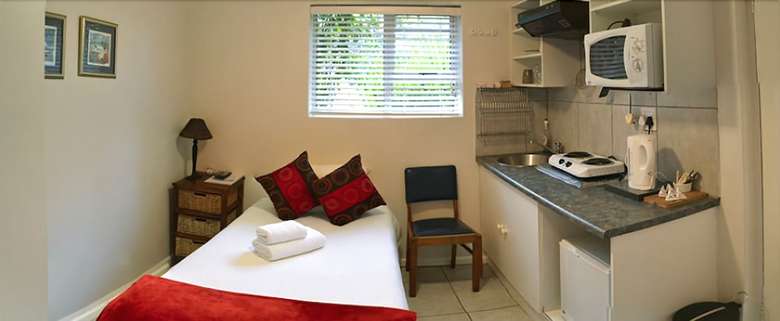 Hotel Sundune Guest House & Self Catering