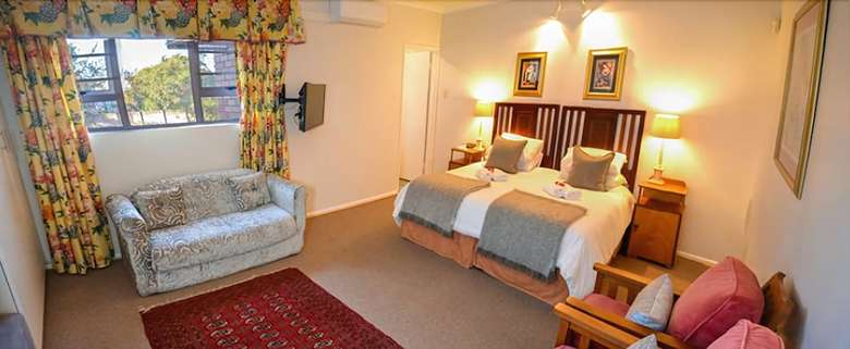 Hotel Sundune Guest House & Self Catering