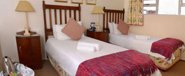 Hotel Sundune Guest House & Self Catering
