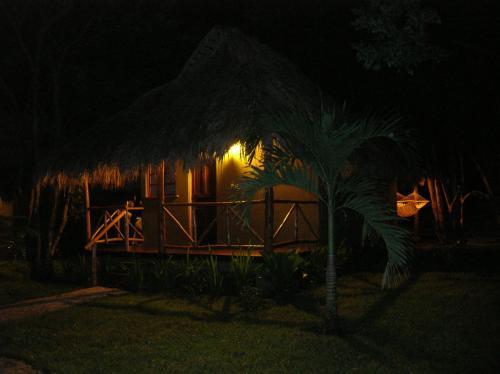 Sol Y Luna Lodge