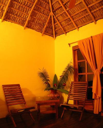 Sol Y Luna Lodge