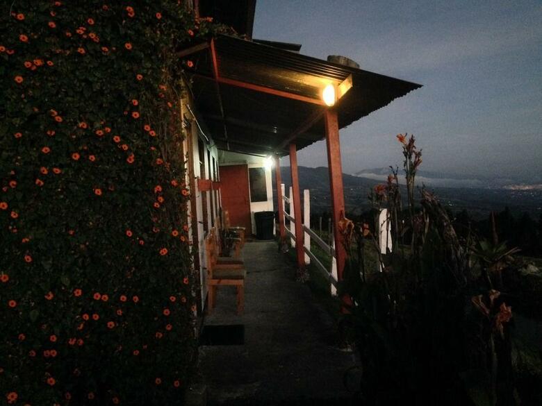 Hotel Poas Lodge