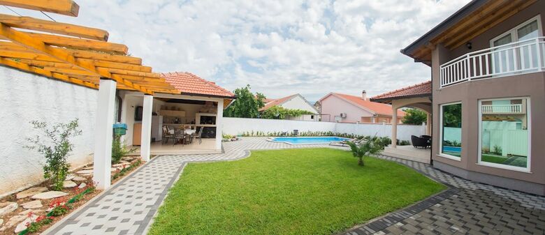 Villa Fantasy