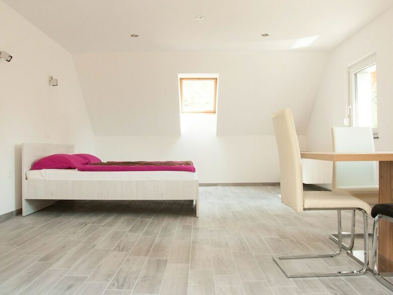 Apartmaji Nata?a