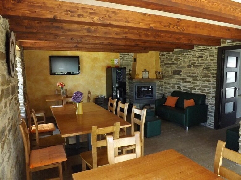 Hostal Albergue Oasis