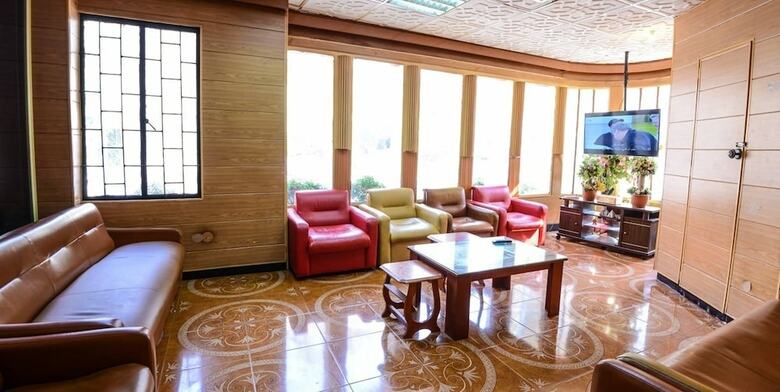 Regis Hotel