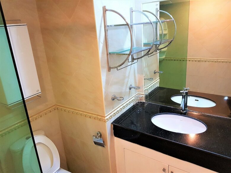 Apartamentos Sea View 2 Bed Condo Pattaya