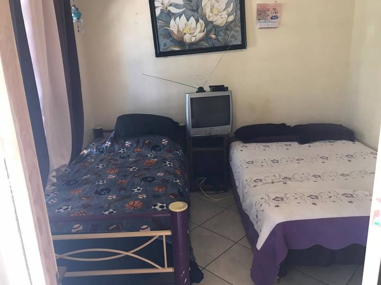 Hotel Casa de Hu�spedes Blanquita Consulado