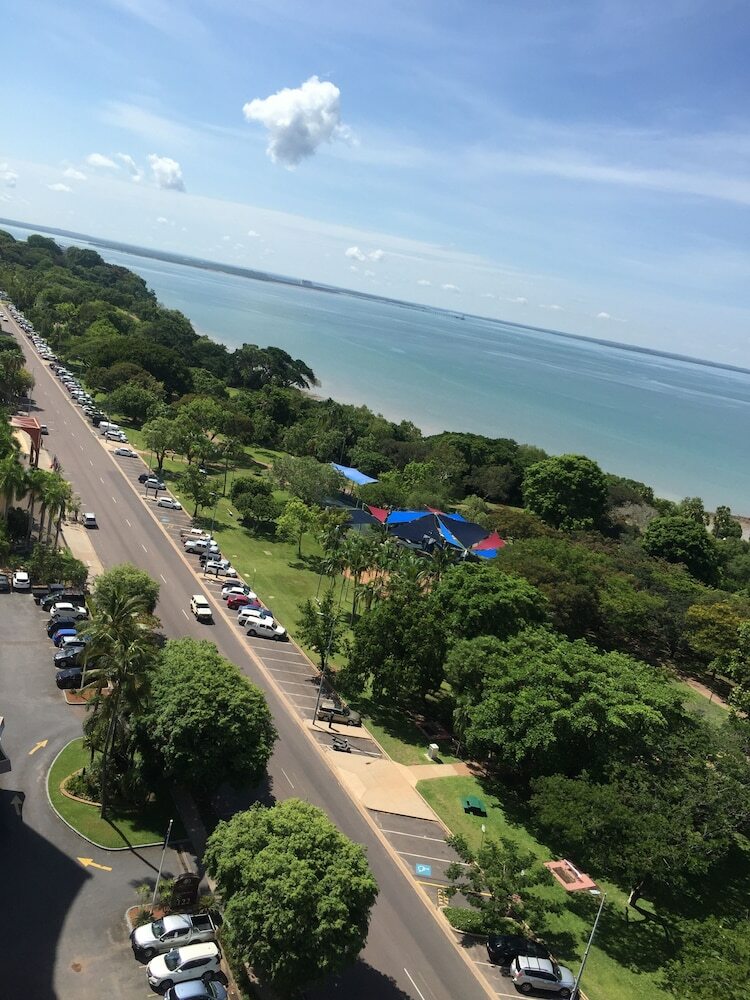 One30 Esplanade Serviced Apartments