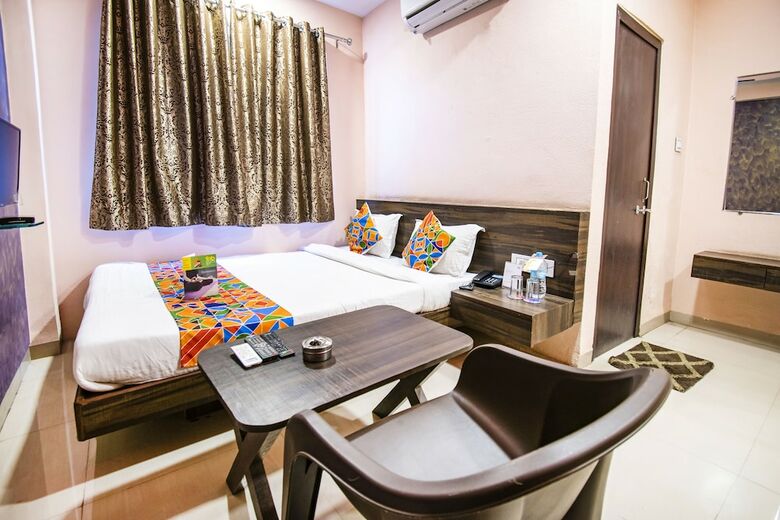 Hotel Fabexpress Vijay Nagar
