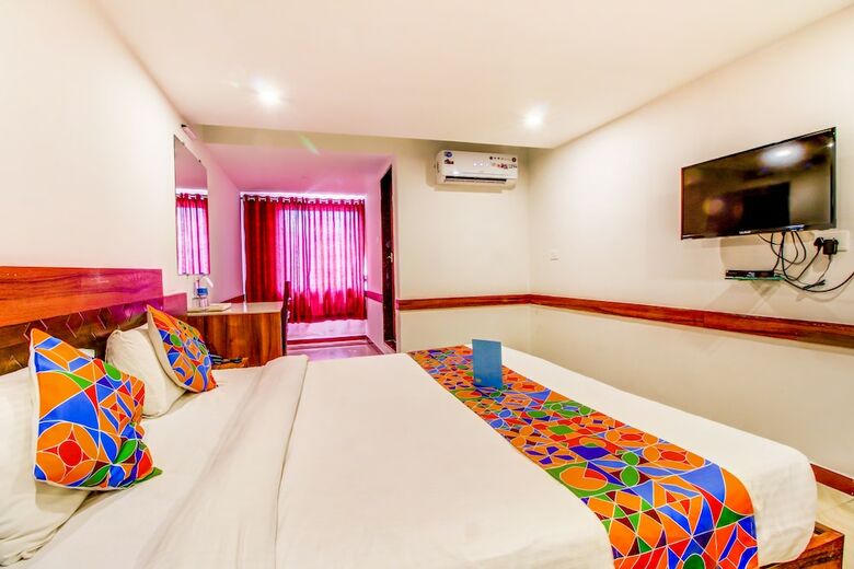 Fabhotel Sai Arya