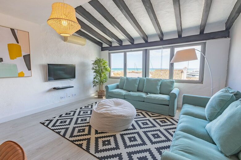 Apartamentos Mediterranean Hideaway
