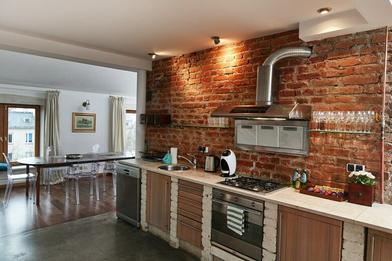 Rozana 2-floor Apartment