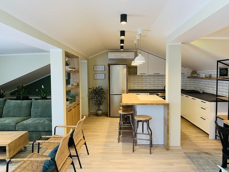 Apartamentos Golden Eagle