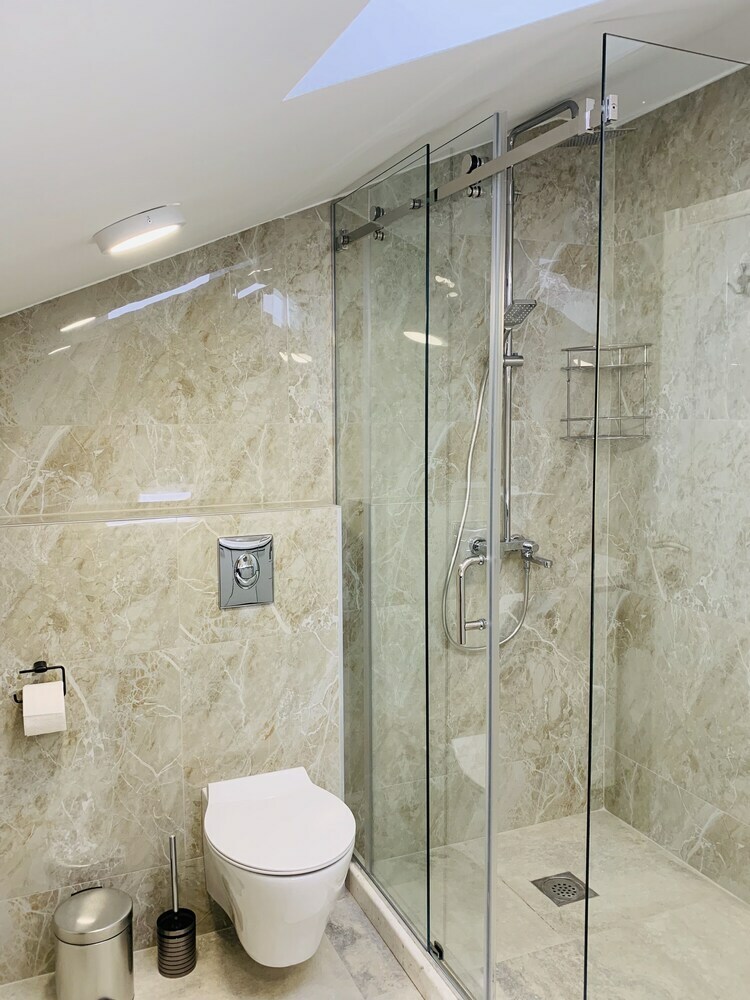 Apartamentos Golden Eagle