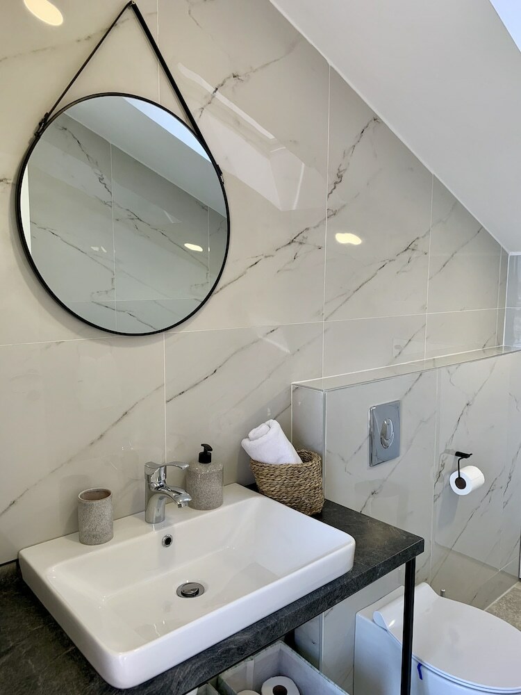 Apartamentos Golden Eagle