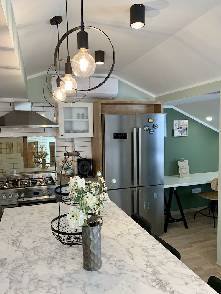 Apartamentos Golden Eagle