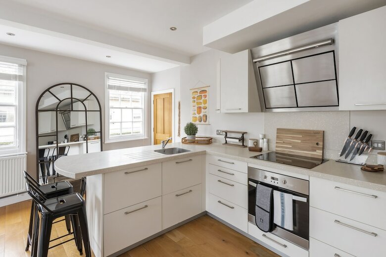 Superior Stays Luxury Apartments - Bath City Centre