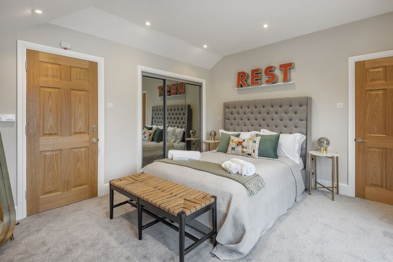 Superior Stays Luxury Apartments - Bath City Centre