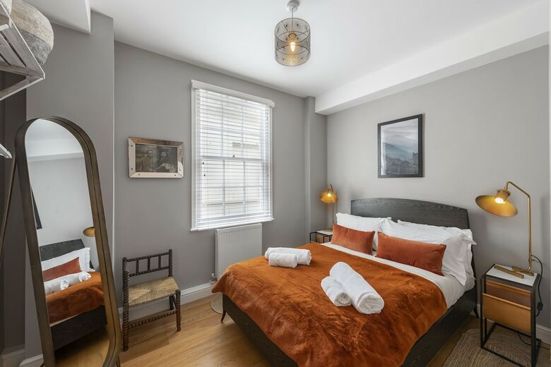Superior Stays Luxury Apartments - Bath City Centre