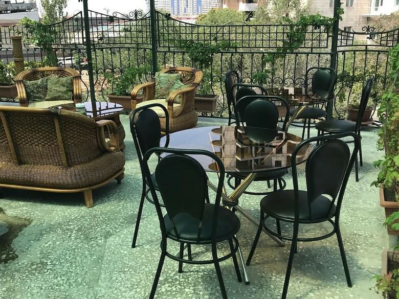 Hostal Green Hostel And Tours
