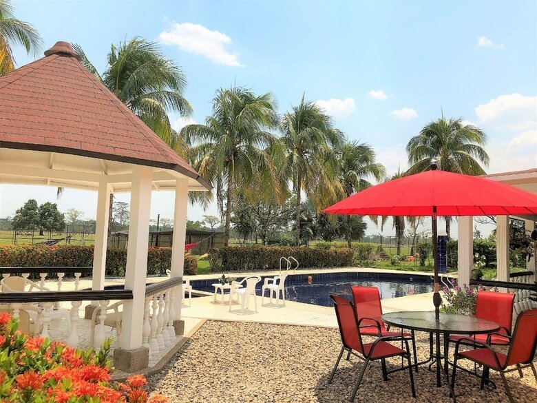 Casa Regis Campestre Finca Agroturistica