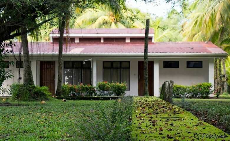 Hotel La Isla