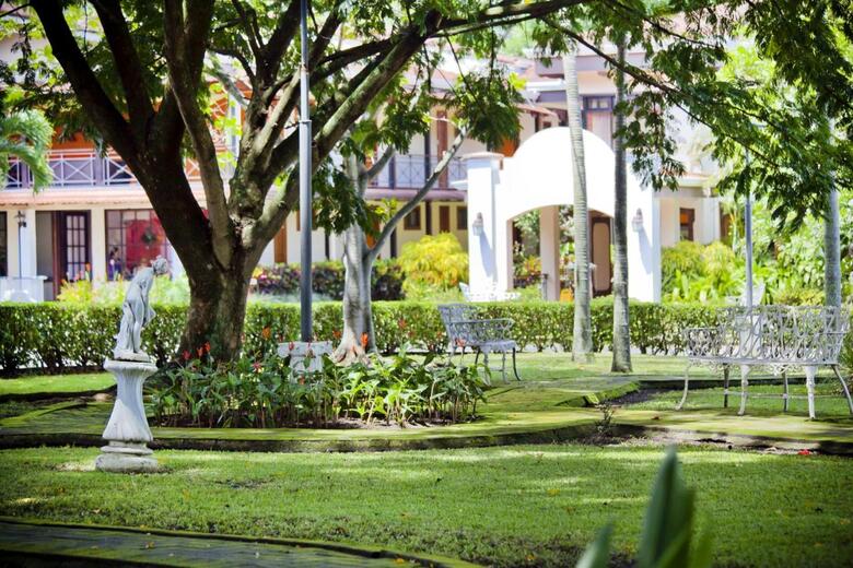 El Rodeo Estancia Boutique Hotel & Steakhouse
