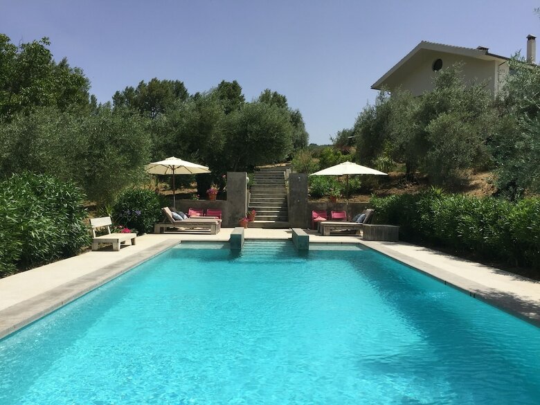 Villa El Toro Blanco