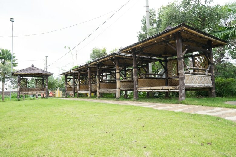 Hostal Oyo 565 Mutiara Panderman Inn Syariah