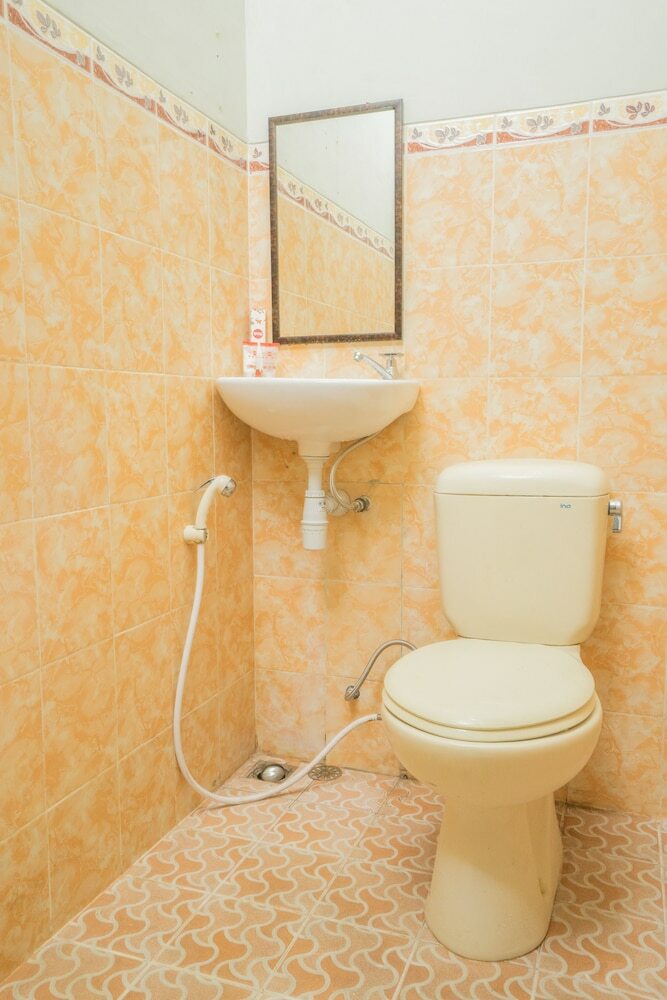 Hostal Oyo 565 Mutiara Panderman Inn Syariah