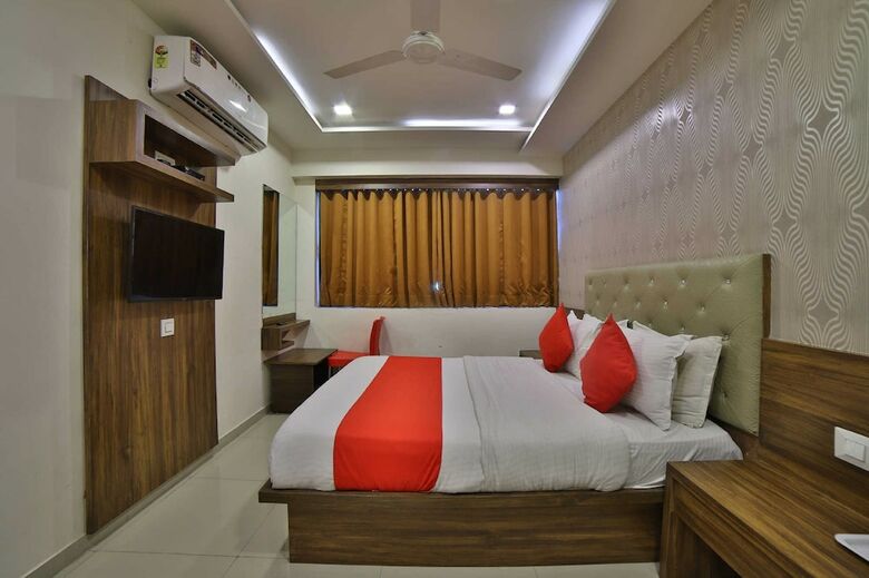 Hotel Sunstar Inn