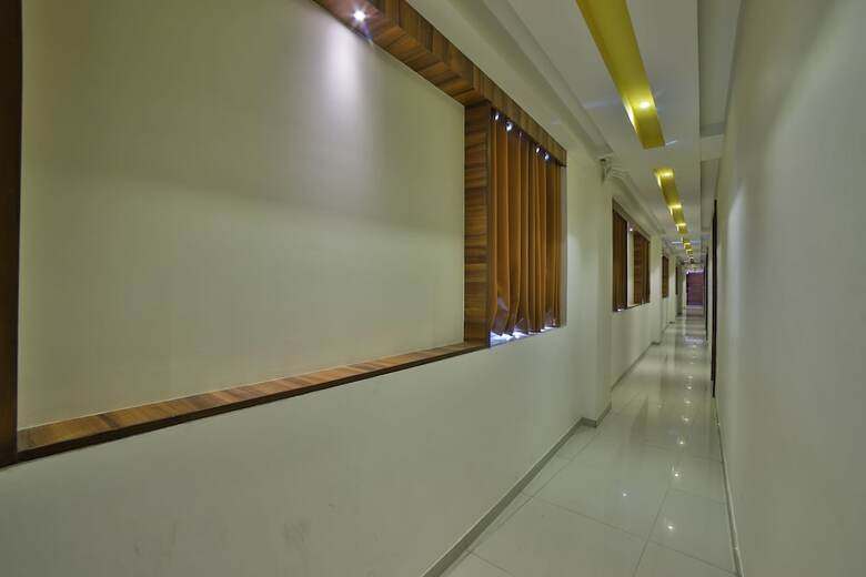 Hotel Sunstar Inn