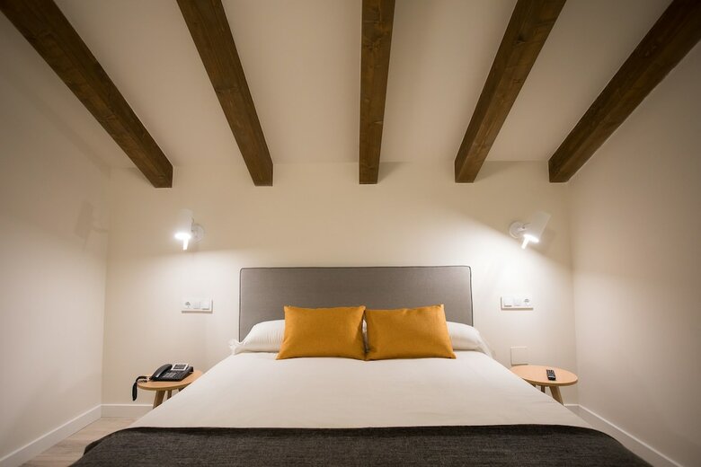 Villa Lucerna Sports & Hotel Resort