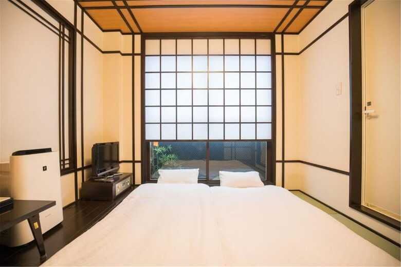 Floral Hotel � Nihonbashi Osaka