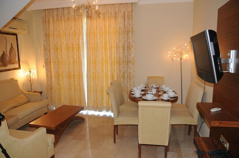 Residencia Goldcity Holiday Homes
