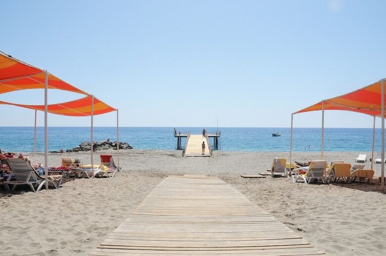 Residencia Goldcity Holiday Homes