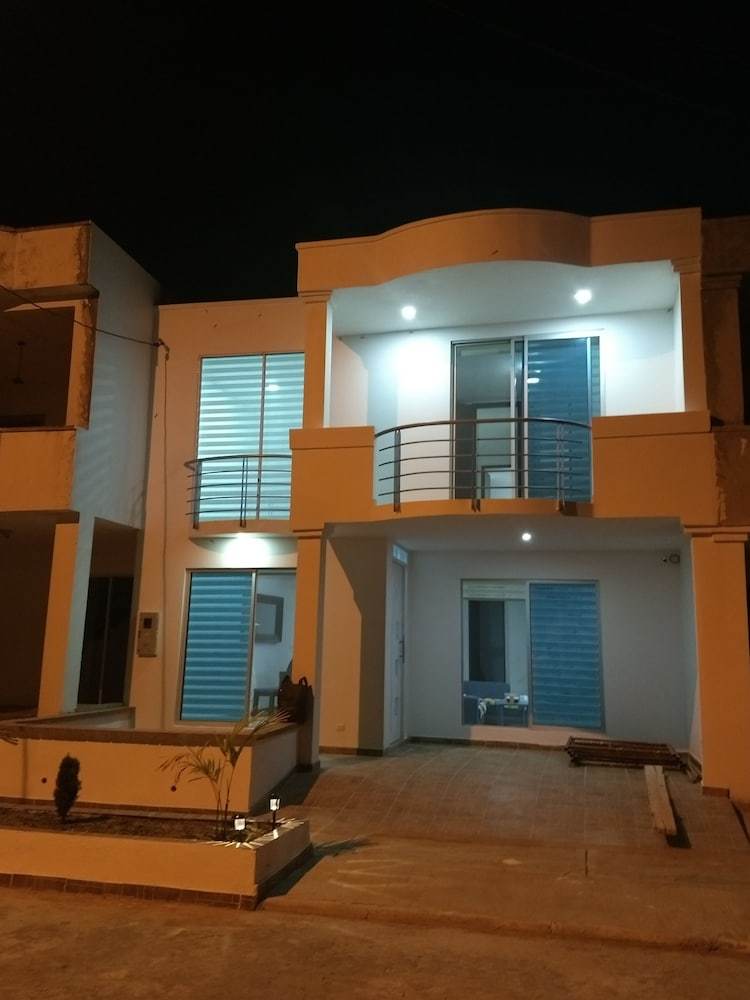 Hermosa Casa En Flandes Tolima