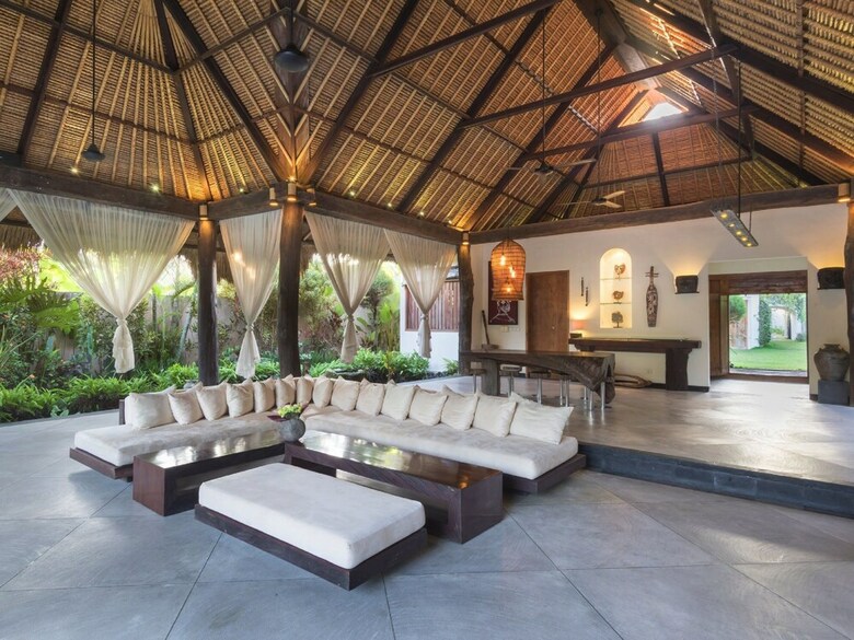 Villa Ku Estate
