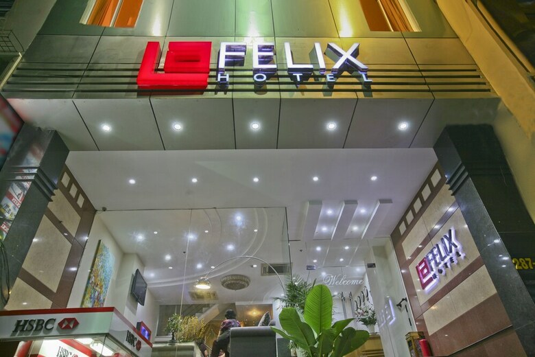 La Felix Hotel