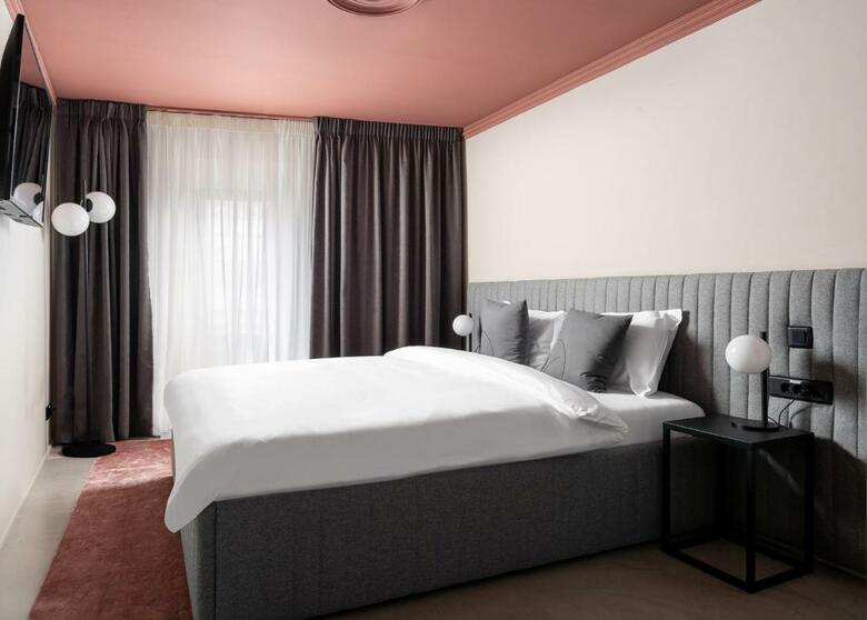 Hotel Ramada Majestic Bucharest