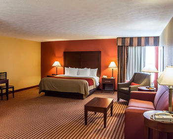 Hotel Comfort Inn & Suites