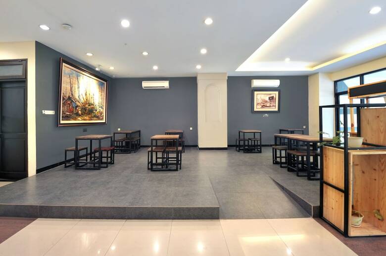 Hostal Uno Hotel